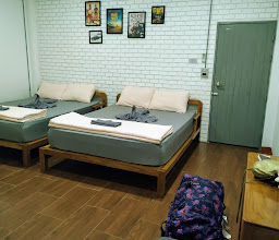 เดอะ การาจ (The Garage Cafe&Guesthouse) photo