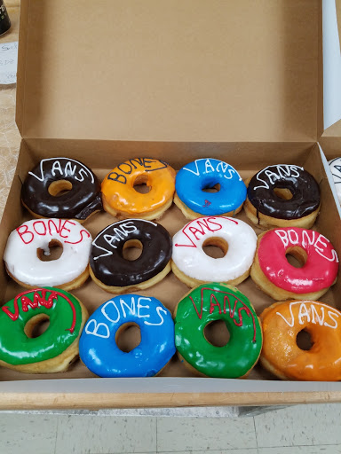 Donut Shop «Ferguson Donut Shop», reviews and photos, 8537 Ferguson Rd, Dallas, TX 75228, USA