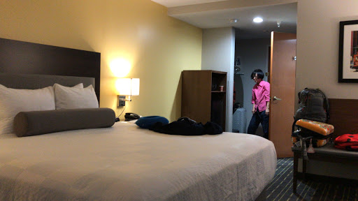 Hotel Aura image