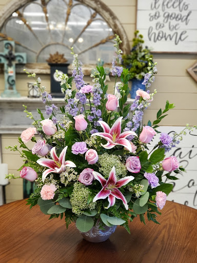 Florist «Absolutely Flowers», reviews and photos, 206 Keys Ferry St, McDonough, GA 30253, USA