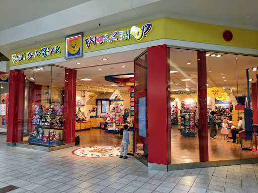 Shopping Mall «Alderwood Mall», reviews and photos, 3000 184th St SW, Lynnwood, WA 98037, USA