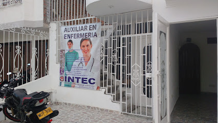 INTEC - Auxiliares De Enfermeria