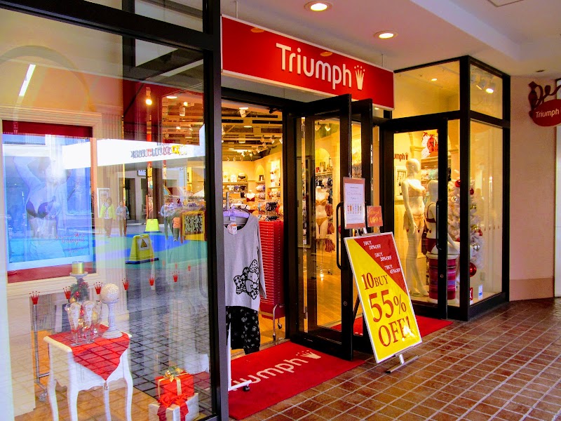 Triumph FACTORY OUTLET