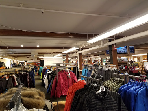  «L.L. Bean», reviews and photos, 8 Glen Rd, West Lebanon, NH 03784, USA