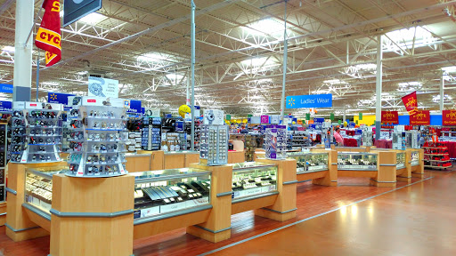 Department Store «Walmart Supercenter», reviews and photos, 534 S Duff Ave, Ames, IA 50010, USA