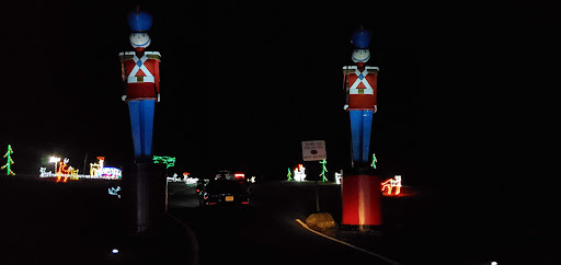 Christmas Store «Lights in the Parkway», reviews and photos, 1700 Martin Luther King Jr Dr, Allentown, PA 18104, USA