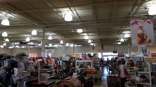 Department Store «HomeGoods», reviews and photos, 1644 Merrick Rd, Merrick, NY 11566, USA