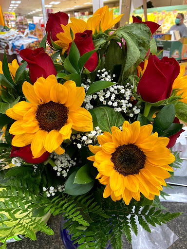 Produce Market «Garden Farms», reviews and photos, 3105 U.S. 9, Old Bridge, NJ 08857, USA