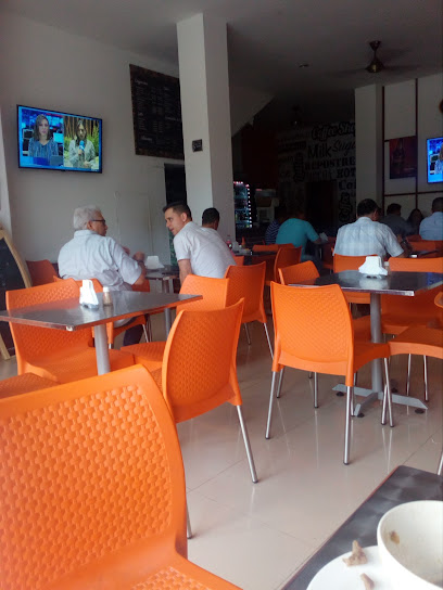 Sevilla Restaurante Bar - a 10-70, Cra. 18 #10-2, Galapa, Atlántico, Colombia