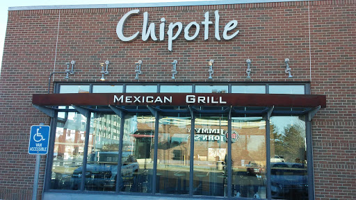 Mexican Restaurant «Chipotle Mexican Grill», reviews and photos, 515 N Hillside St, Wichita, KS 67214, USA