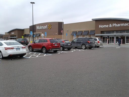 Discount Store «Walmart», reviews and photos, 1851 Bunker Lake Blvd NW, Andover, MN 55304, USA
