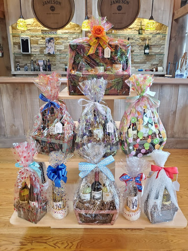 Wine Store «Long Island Wine & Spirit Merchants», reviews and photos, 1171 Jericho Turnpike, Commack, NY 11725, USA