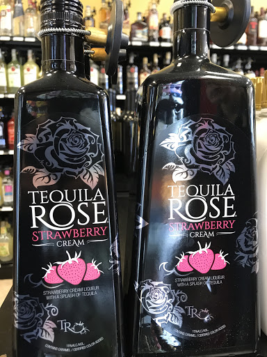 Liquor Store «535 Liquor», reviews and photos, 3260 Vineland Rd, Kissimmee, FL 34746, USA