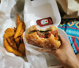 Hambur Gruesas photo