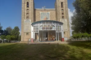 Kulebi St. Gabriel Church | ቁልቢ ቅዱስ ገብርኤል ቤተክርስቲያን image