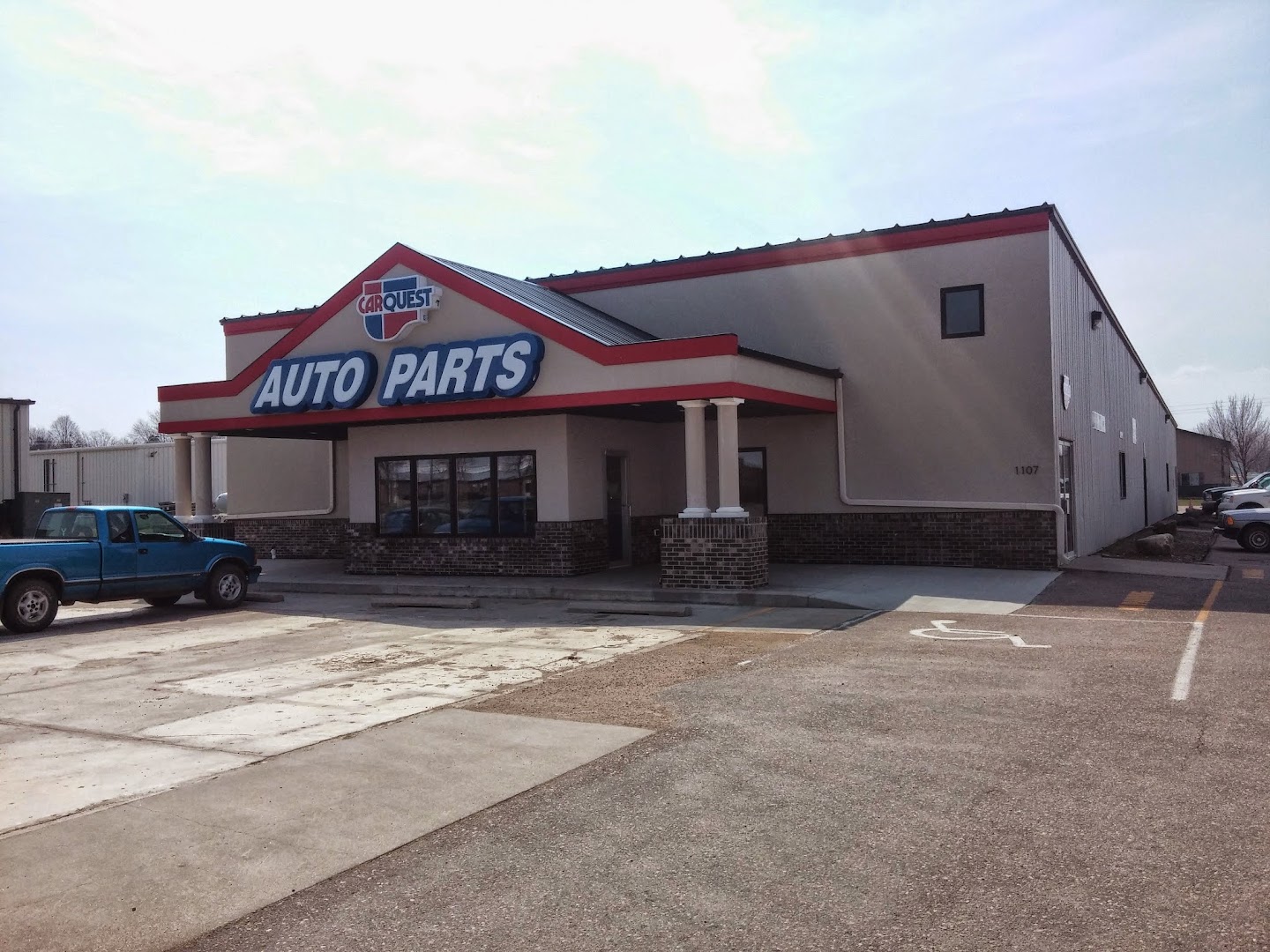 Auto parts store In Beresford SD 