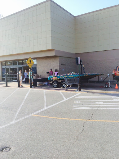 Department Store «Walmart Supercenter», reviews and photos, 560 W Poplar Ave, Collierville, TN 38017, USA