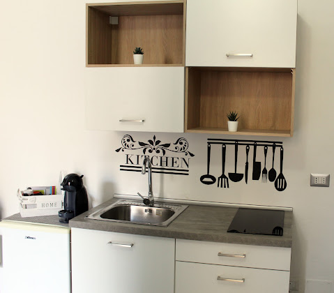 Cuisine Appartamento vacanze Newhouse crispi 78 70123 Bari