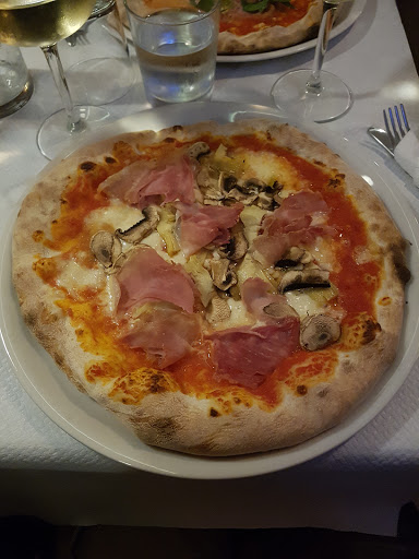Crazy Wagon (Pizzeria&Bistró) in Otranto, Provincia di Lecce