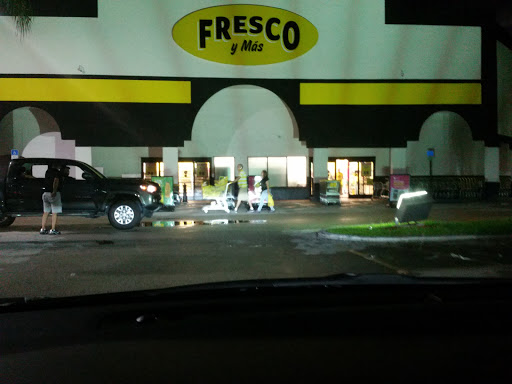 Grocery Store «Winn-Dixie», reviews and photos, 2750 W 68th St #201, Hialeah, FL 33016, USA