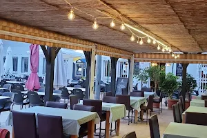 Azafran Indian Restaurant image