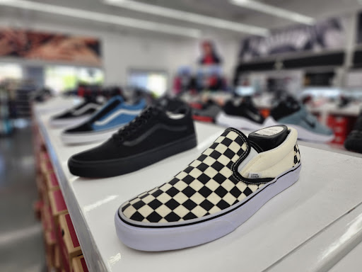 Shoe Store «WSS», reviews and photos, 2520 S Bristol St, Santa Ana, CA 92704, USA