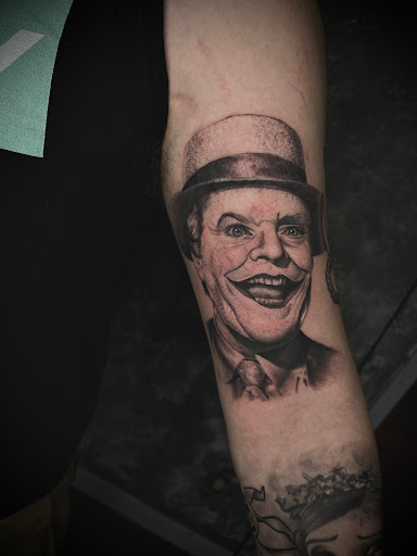 Explore amore tattoo ideas, creative tattoo ideas in Southampton, available at Le Uke Tattoo Studio