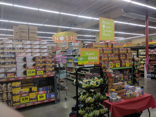 Grocery Store «Grocery Outlet Bargain Market», reviews and photos, 1340 E 7th St, Long Beach, CA 90813, USA