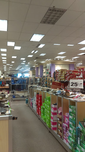 Discount Store «Gordmans - Store Closing Soon», reviews and photos, 9650 Quivira Rd, Lenexa, KS 66215, USA