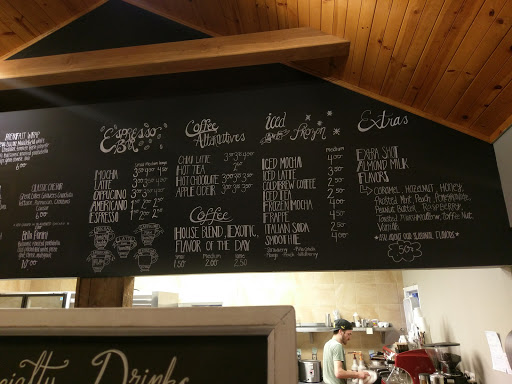 Coffee Shop «Buckeye Chocolate Cafe», reviews and photos, 510 Water St, Chardon, OH 44024, USA