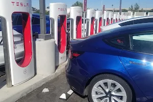 Tesla Supercharger image