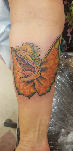 Tattoo Shop «Classic Tattoo Parlor», reviews and photos, 521 N Harbor Blvd, Fullerton, CA 92832, USA