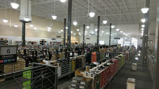 Shoe Store «DSW Designer Shoe Warehouse», reviews and photos, 1300 Huguenot Rd, Midlothian, VA 23113, USA