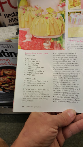 Book Store «Barnes & Noble», reviews and photos, 800 Settlers Ridge Center Dr, Pittsburgh, PA 15205, USA