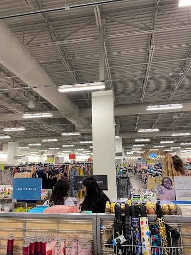 Department Store «Nordstrom Rack Gateway», reviews and photos, 9607 Research Blvd, Austin, TX 78759, USA