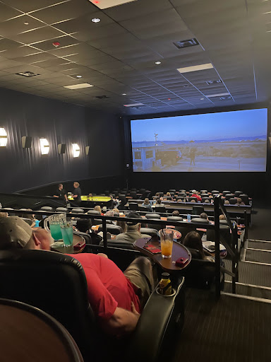 Movie Theater «Studio Movie Grill», reviews and photos, 8954 S. Broadway Ave., Tyler, TX 75703, USA