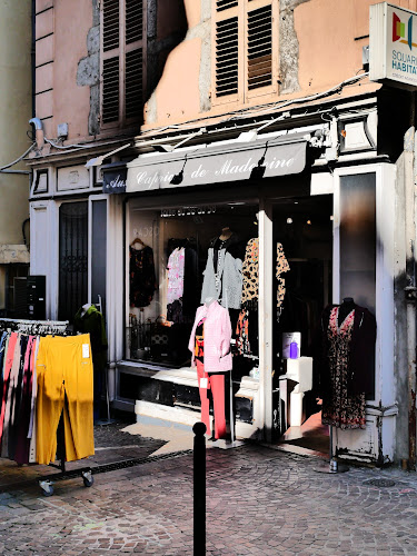 Magasin de vêtements pour femmes Aux Caprices de Madeleine Aix-les-Bains