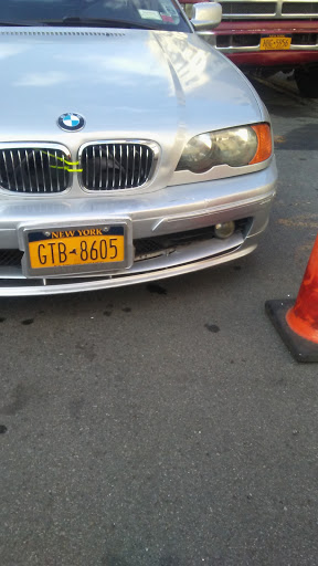 Auto Body Shop «Maaco Collision Repair & Auto Painting», reviews and photos, 53-24 98th St, Corona, NY 11368, USA