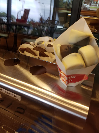 Gift Shop «Edible Arrangements», reviews and photos, 582 S West End Blvd, Quakertown, PA 18951, USA