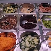 Bar à salade du Restaurant hawaïen Poke Star《healthy food》 à Paris - n°4