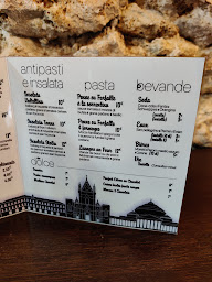 Photo n°2 de OPS Pizza à Paris ()