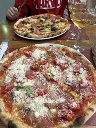 Osteria W pizzeria W in Treviso, Provincia di Treviso