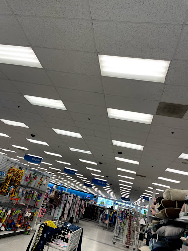 Clothing Store «Ross Dress for Less», reviews and photos, 958 W Street Rd, Warminster, PA 18974, USA