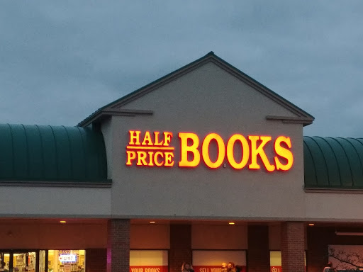 Book Store «Half Price Books», reviews and photos, 1328 Butterfield Rd, Downers Grove, IL 60515, USA