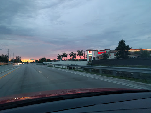 CVS, 3395 W 68th St, Hialeah, FL 33018, USA, 