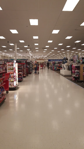 Department Store «Target», reviews and photos, 529 Lincoln St, Worcester, MA 01605, USA
