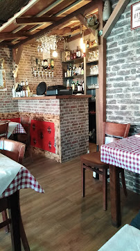 Atmosphère du Restaurant serbe Balkan Express à Montreuil - n°5
