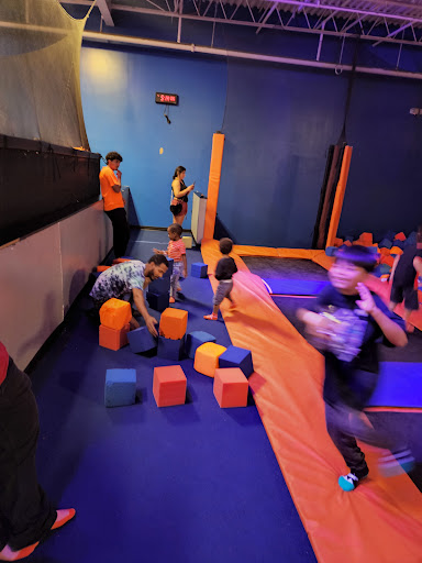 Amusement Center «Sky Zone Trampoline Park», reviews and photos, 7175 Oakland Mills Rd, Columbia, MD 21046, USA