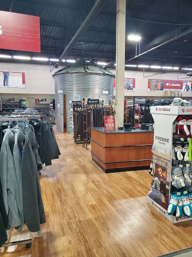 Sporting Goods Store «Big R of Homer Glen», reviews and photos, 15830 S Bell Rd, Homer Glen, IL 60491, USA