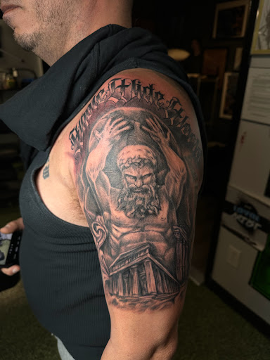 Explore cool hand tattoo ideas, creative tattoo ideas in Ronkonkoma, available at Ink Buster Tattoo